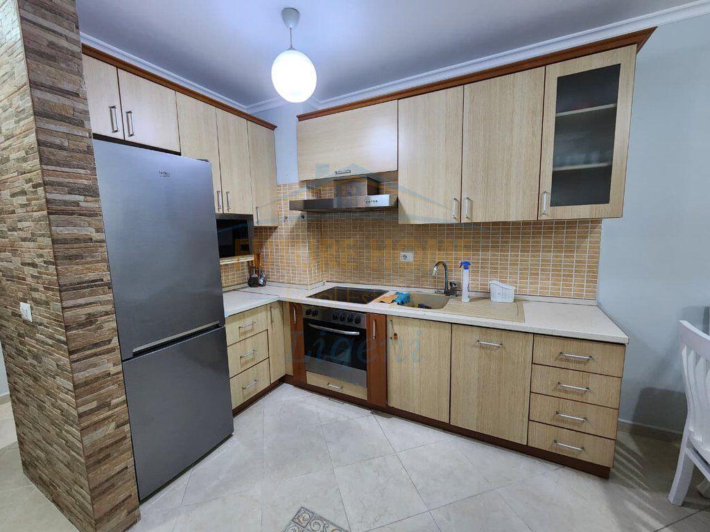 Rent, Apartment 1+1, Dry Lake, Tirana.