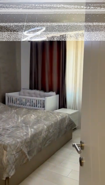 Apartment 2+1, Astir!