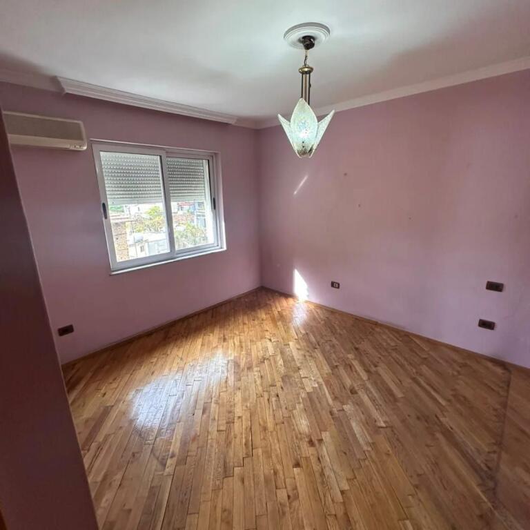 Apartament 2+1 Ne Shitje! 📍Xhamllik