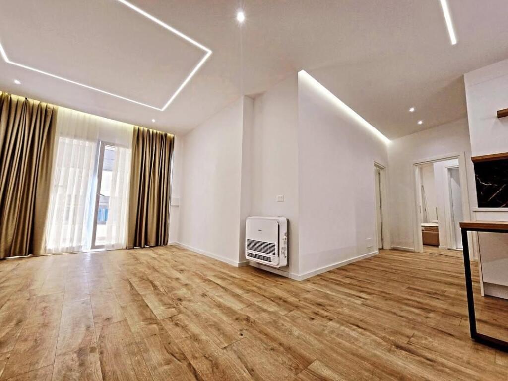 KOPSHTI ZOOLOGJIK 🔺️ Shesim super apartament 🔺️ 2+1+2 tualete me dritare.