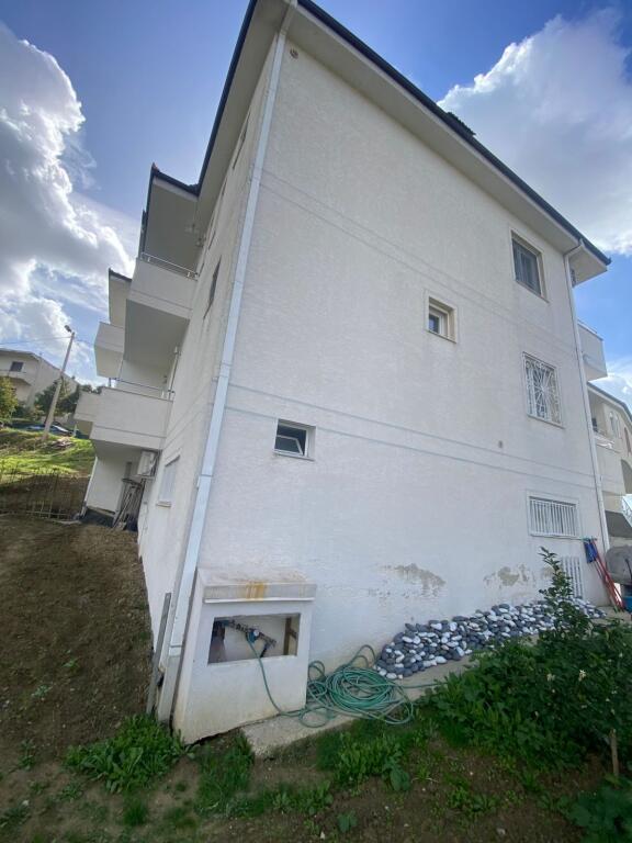 2 adjoining villas for sale in Farkë/500,000 euros