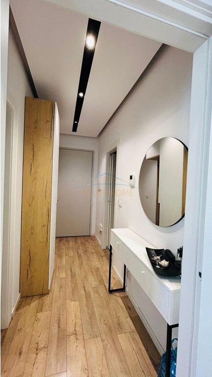 Apartment 1+1 for sale Foleja e Gjelber Zogu i Zi