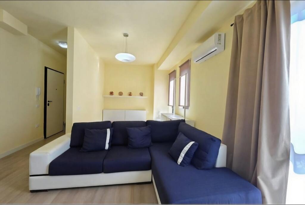 Si affitta fornello a gas a Myslym Shyri
