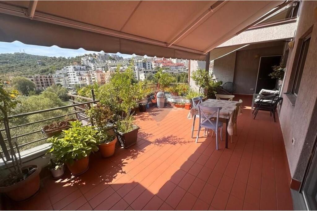 Duplex 2+1+2 in affitto, Via Hamdi Garunja, Lago Secco