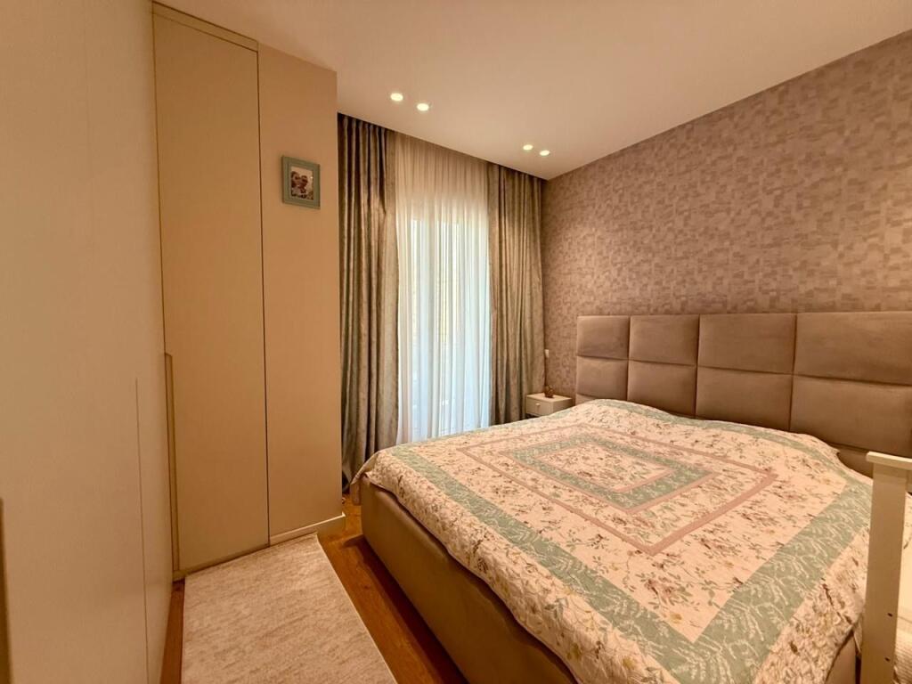 Shitet apartament LUKSOZ 3+1+2 (ID6433)