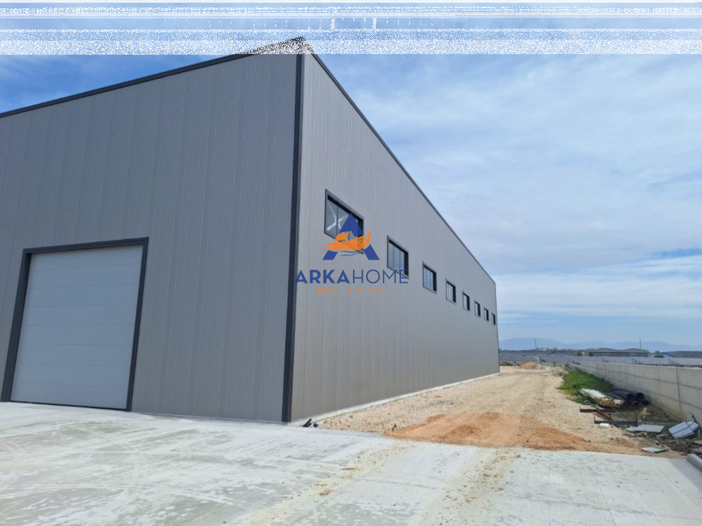 AFFITTASI CAPANNONE 1499M2 "INDUSTRIALE, SPITALL DURRES" 4.500 EURO
