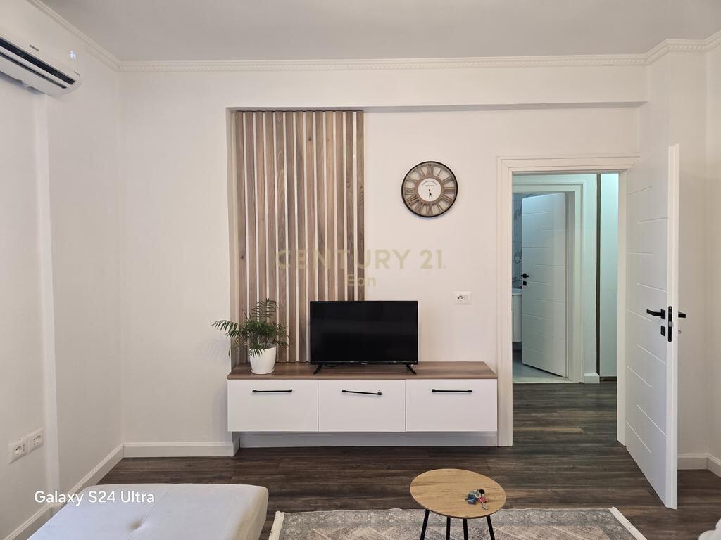 Apartament 1+1 me Qira në Qendër të Durrësit !    470 € /Muaj