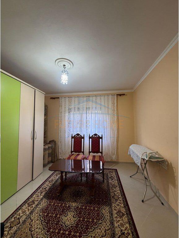 Affitto, Appartamento 3+1+Deposito, Ex Parco, Tirana.