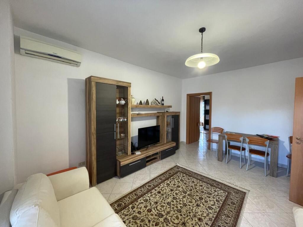 Apartament 2+1+2 me Qira tek 9-katshet