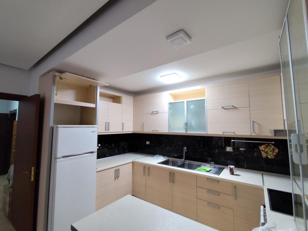 Jepet em qira apartament 2+1, Yzberisht