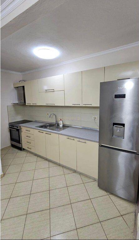 🏠 Jepet me qira apartament 2+1 në rrugën Ferit Xhajko, Tiranë 500 € /Muaj