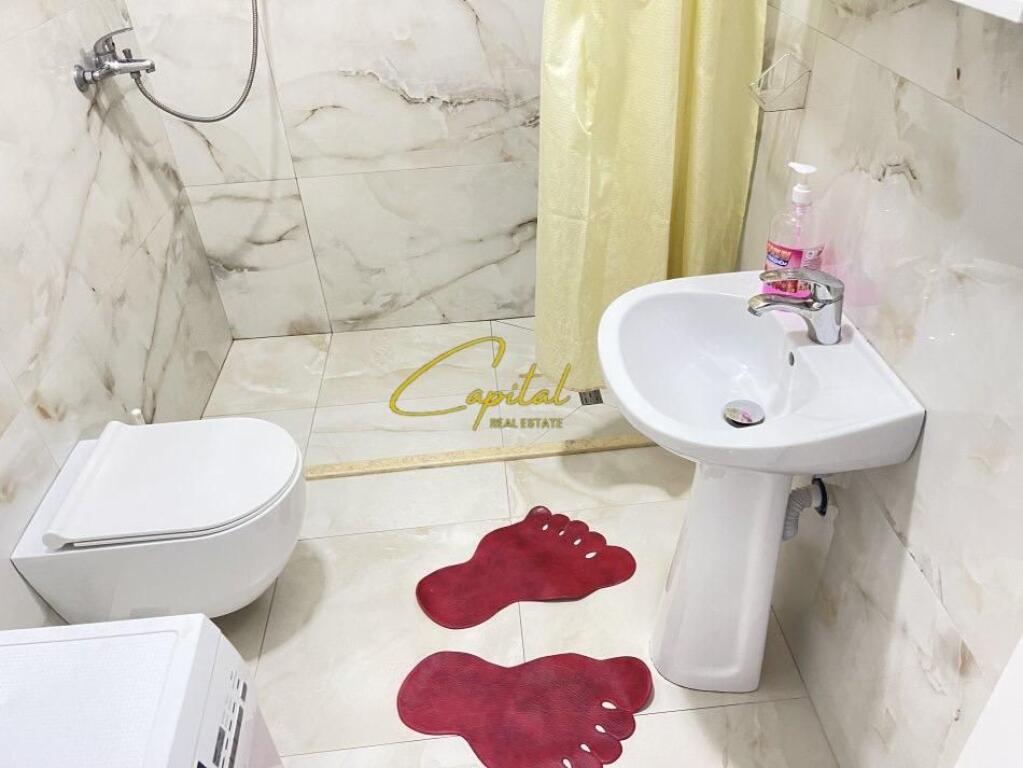 APARTAMENT ME QERA 2+1 PALLATI ME SHIGJETA 550 EURO