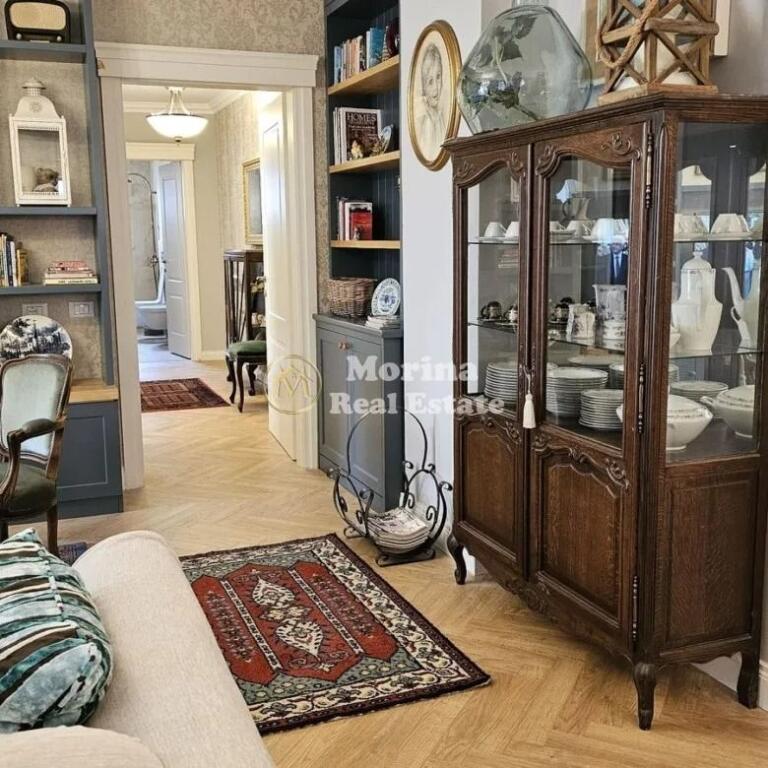 For sale, Apartment 2+1, Air Albania Stadium, 650,000 Euro