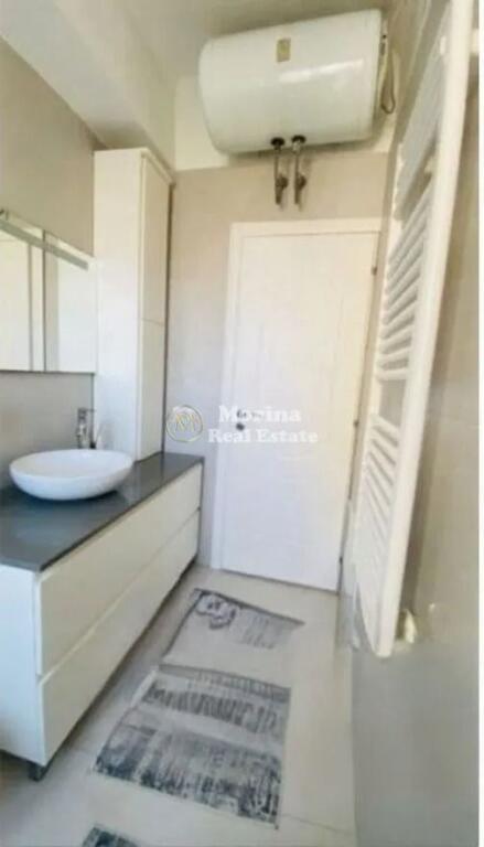 Apartment 2+1, at 21 Dhjetori, Kavaja Street, 700 euro/month