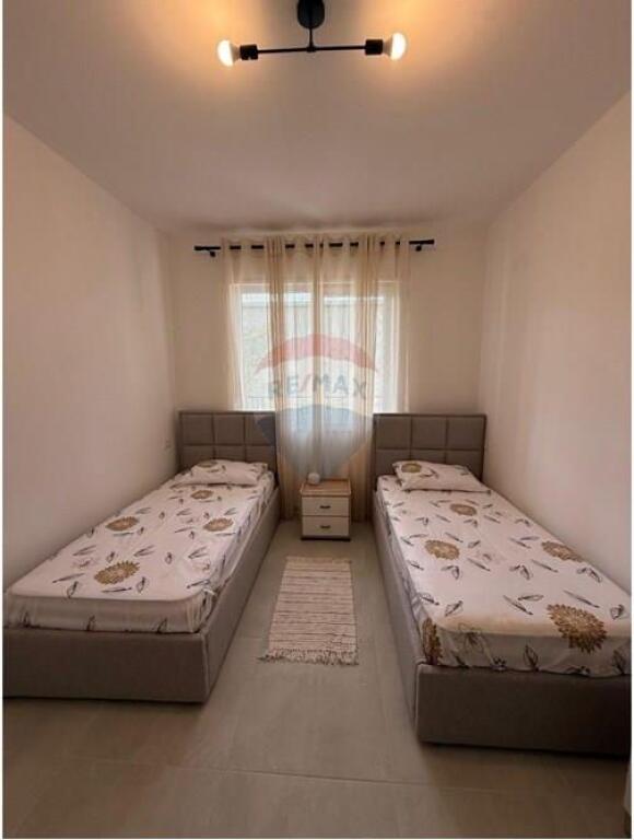 apartament me qira tek univers city