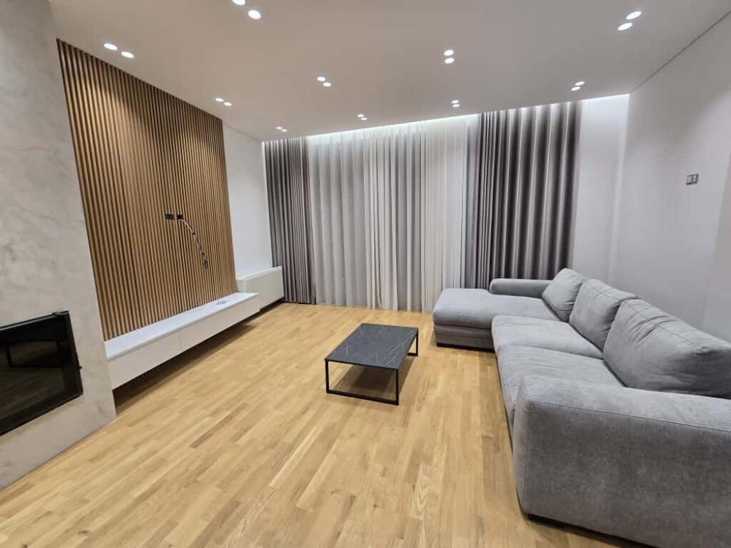 🏡 Vilë 3-Katëshe 4+1 me Qira – TEG 🌿