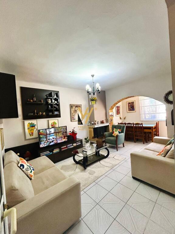 SHITET APARTAMENT 2+1 ISH TREGU ELEKTRIK 150.000 EURO