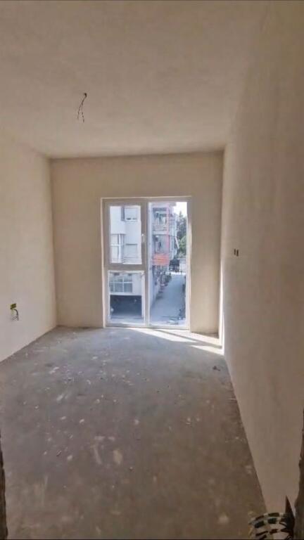 Apartment 2+1+2 for sale Tirana Entry