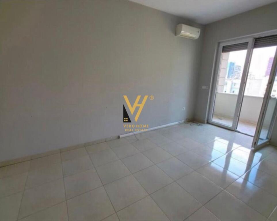 OFFICE 120 M2 FOR RENT BOGDANEVE STREET 1,100 EURO