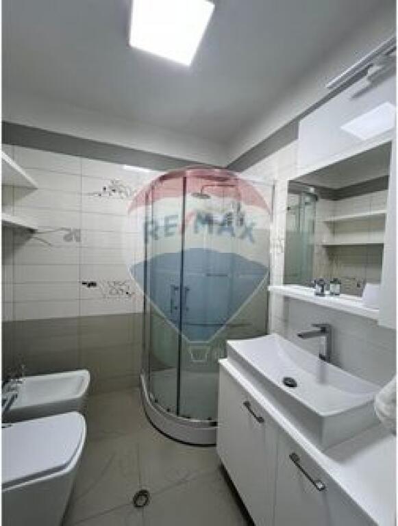 Appartamento - In Affitto - Pazari Ri