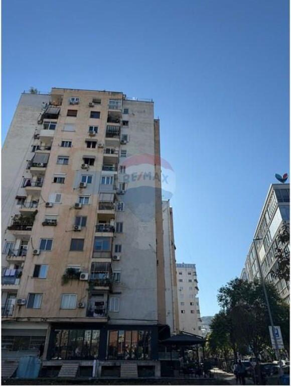 SHESIM APARTAMENT 2+1+2 KOMUNA E PARISIT !