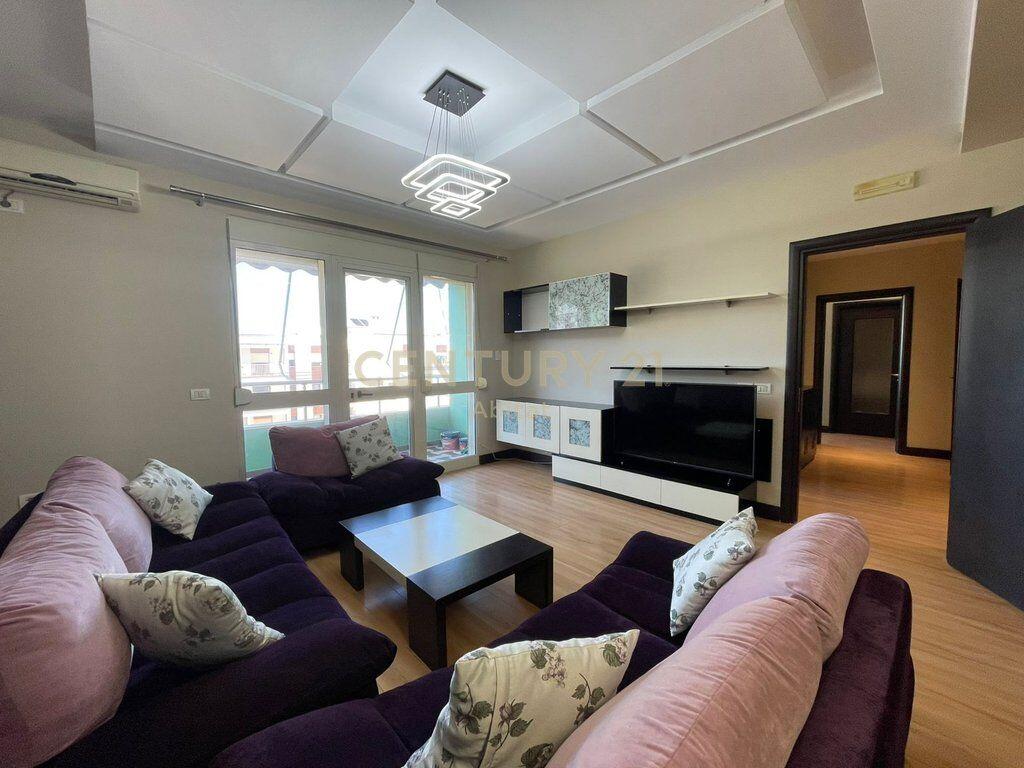 Apartament 2+1 për shitje në zonën e Astirit