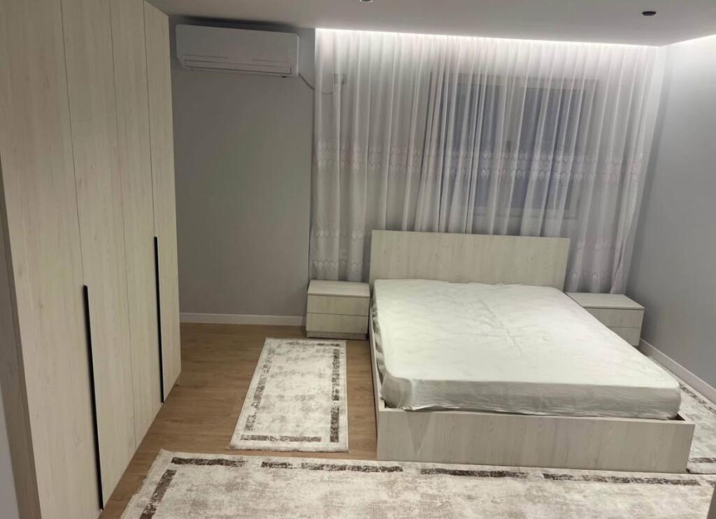 APARTAMENT ME QERA 1+1 SHKOLLA E BALETIT 50.000 LEKE