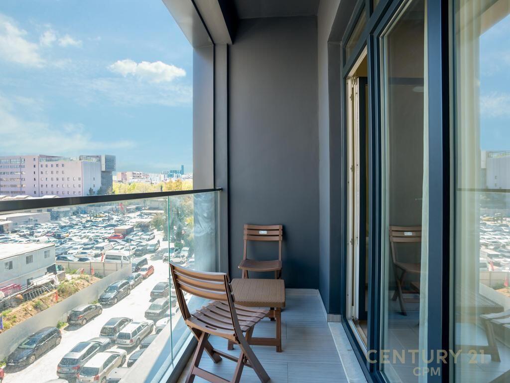 Affittasi appartamento 1+1 – vicino a Square 21, Via Kavajës