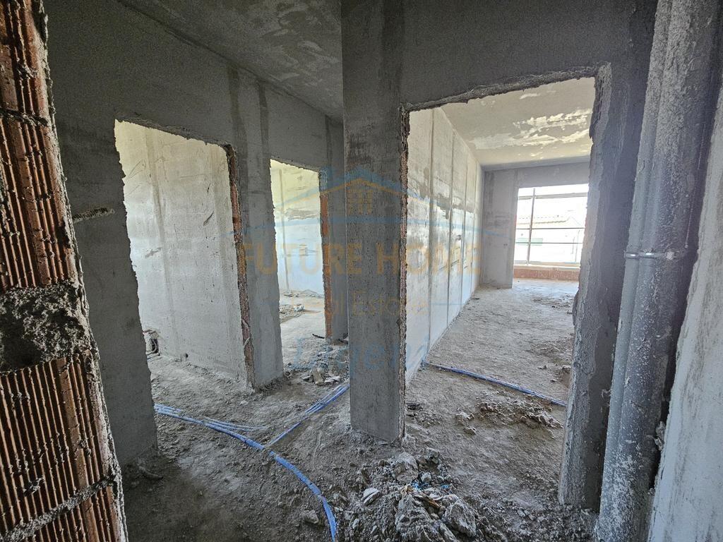 For sale, Apartment 2+1+2, Paskuqan, Tirane.