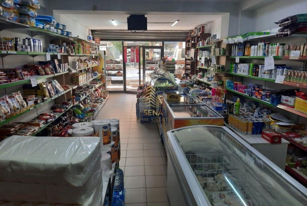 Rent, Business Premises, Porcelain–Near UET, 60,000 Lek/Month