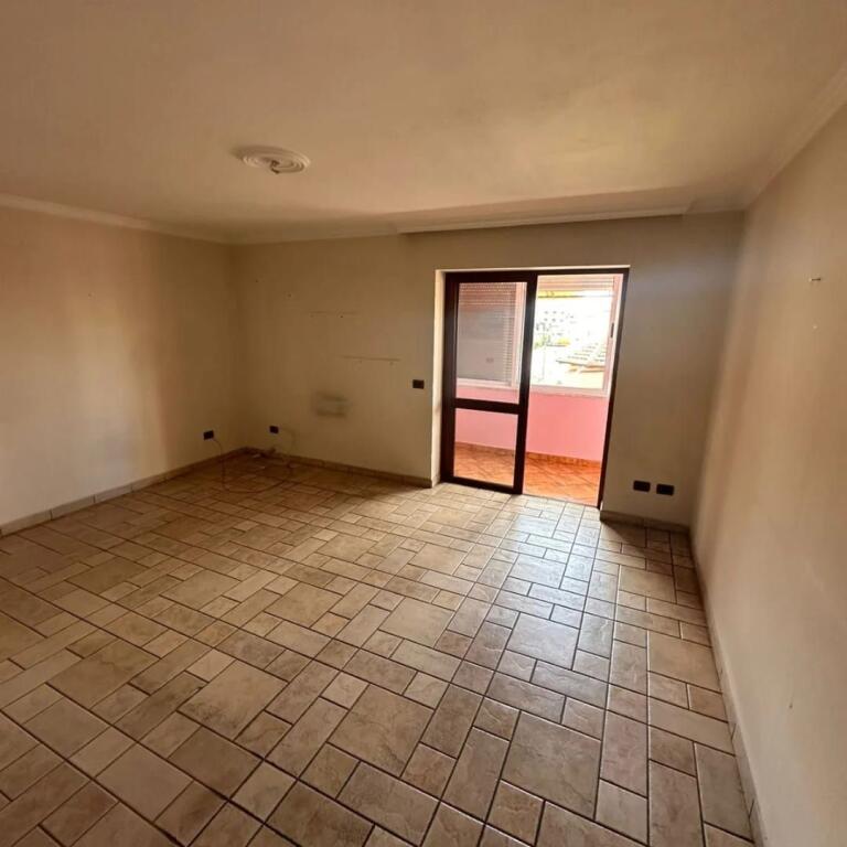Apartament 2+1 Ne Shitje! 📍Xhamllik