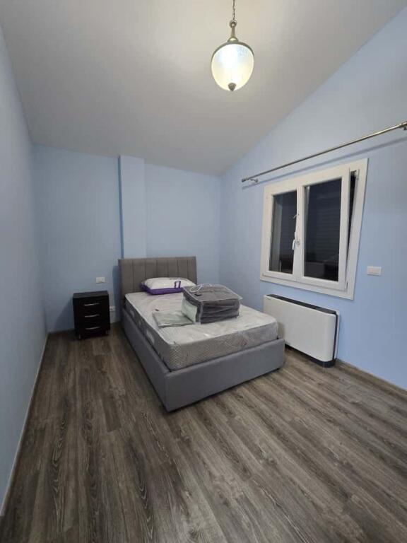 Vilë Private me Qira në Rezidencën Long Hills