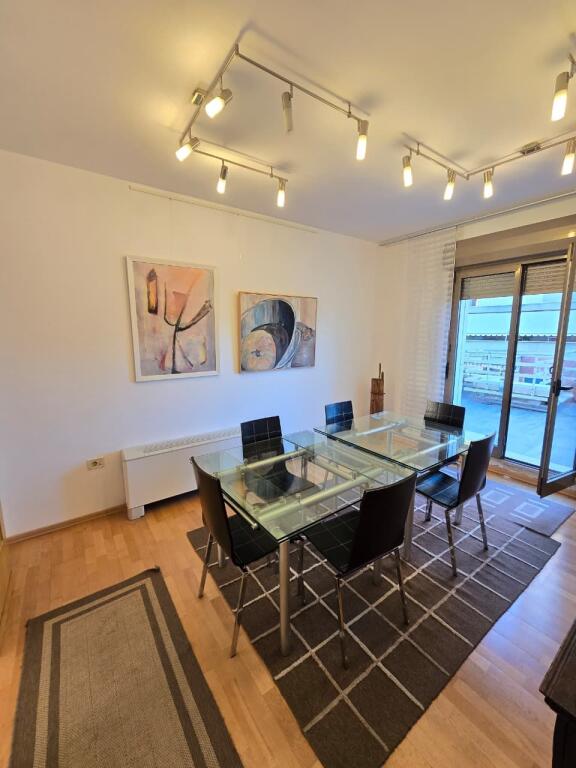 🏡 Jepet Ambient per Zyre me qira ne Qender