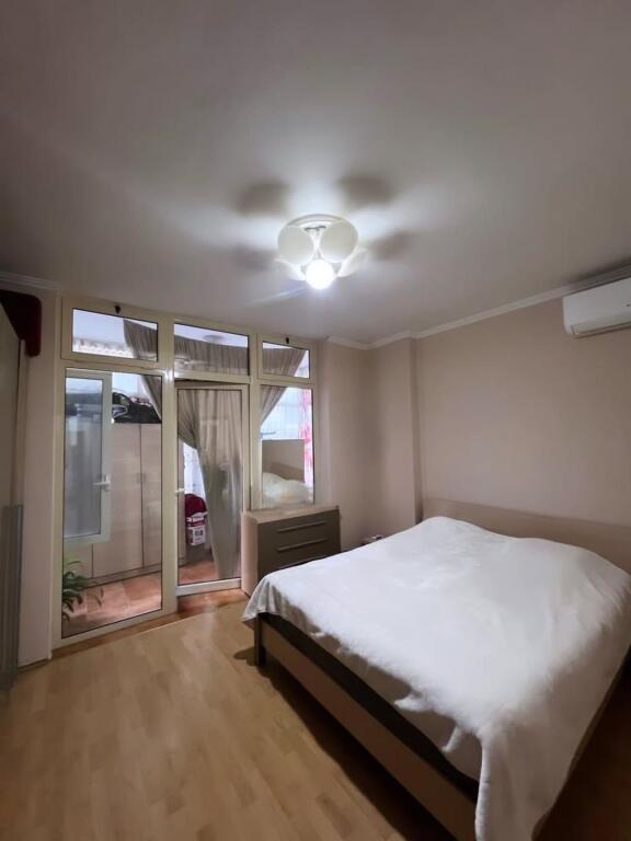 📍𝐏𝐫𝐚𝐧𝐞 𝐬𝐭𝐚𝐝𝐢𝐮𝐦𝐢𝐭 𝐀𝐢𝐫 𝐀𝐥𝐛𝐚𝐧𝐢𝐚 𝐬𝐡𝐞𝐬𝐢𝐦 𝐚𝐩𝐚𝐫𝐭𝐚𝐦𝐞𝐧𝐭 1+1