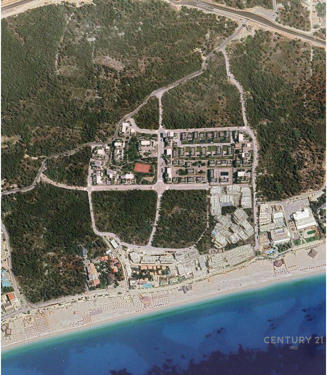 Apartament 2+1 me oborr në Drimadhes – Village Square!