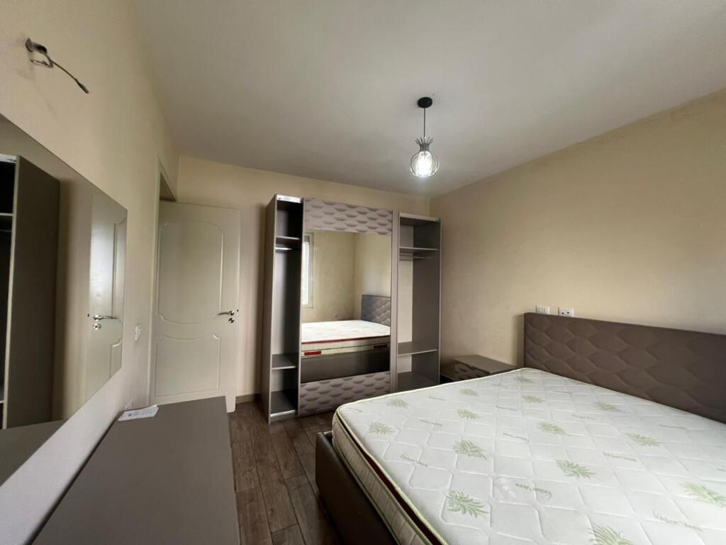 Apartament - Për Qira - Zogu i Zi