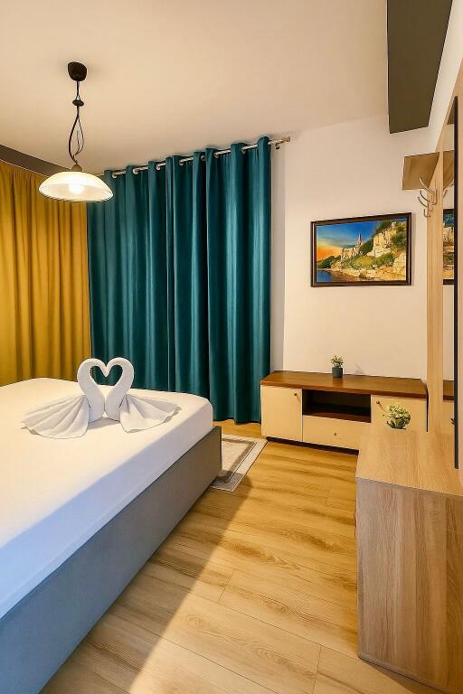 📣 QERA Apartament 1+1 📍 Qender Tirane, Prane Kafe Flora ✨