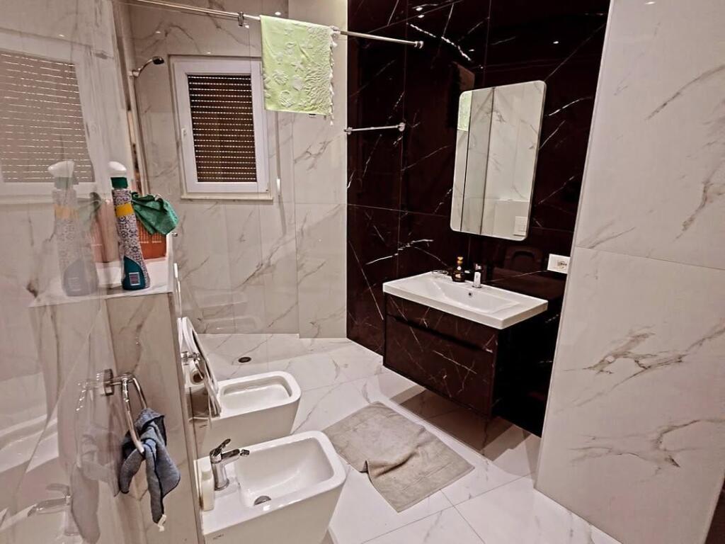 KOPSHTI ZOOLOGJIK 🔺️ Shesim super apartament 🔺️ 2+1+2 tualete me dritare.