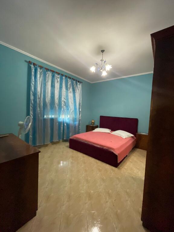 🏡 APARTAMENT ME QERA 2+1 – Plazh, pranë Ures Dalanit, Durrës