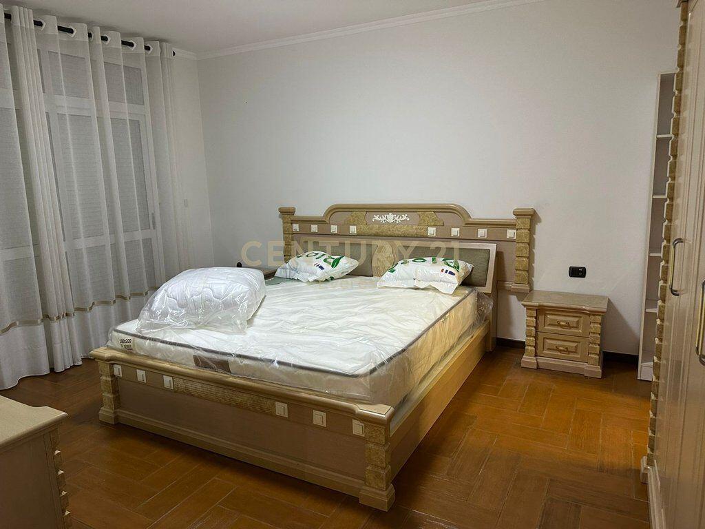 Jepet me qira apartament 3+1+2 – Ish Ekspozita (Pallati E-88)