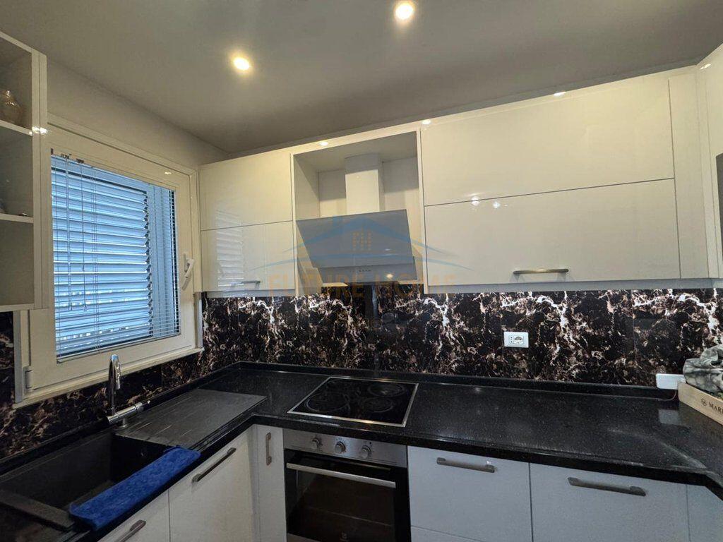 Qera, Apartament 1+1 , Blloku