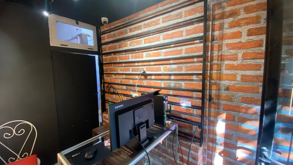 Shop for rent Pjeter Budi St.