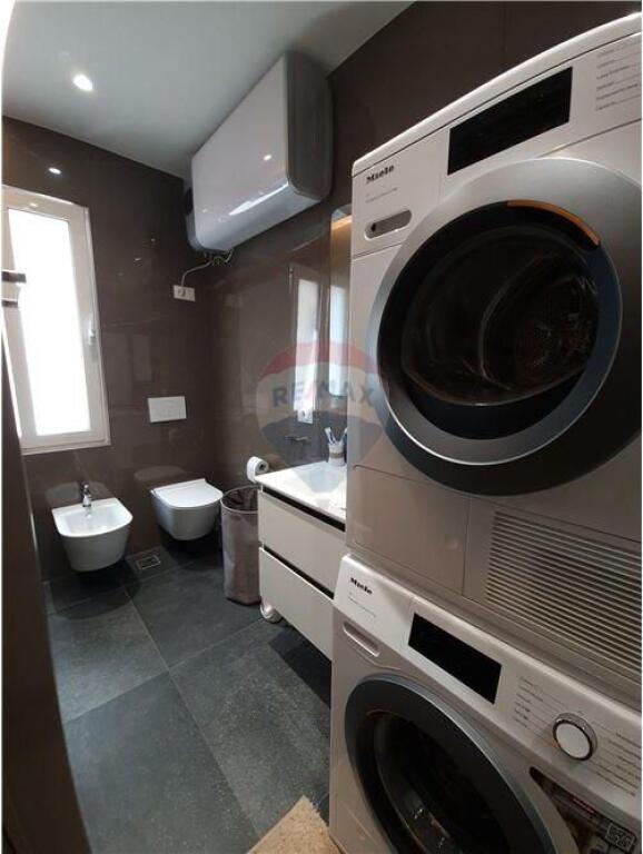 Apartament Per Qira - Rruga e Kavajes