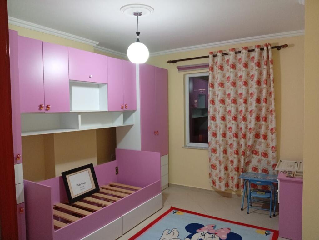 Apartment 2+1 for rent Unaza e re