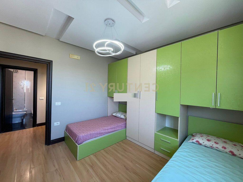 Apartment 2+1 for sale in Astir