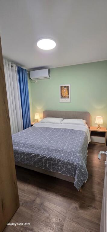 Apartament 2+1 per Qira, Rruga Myslym Shyri!