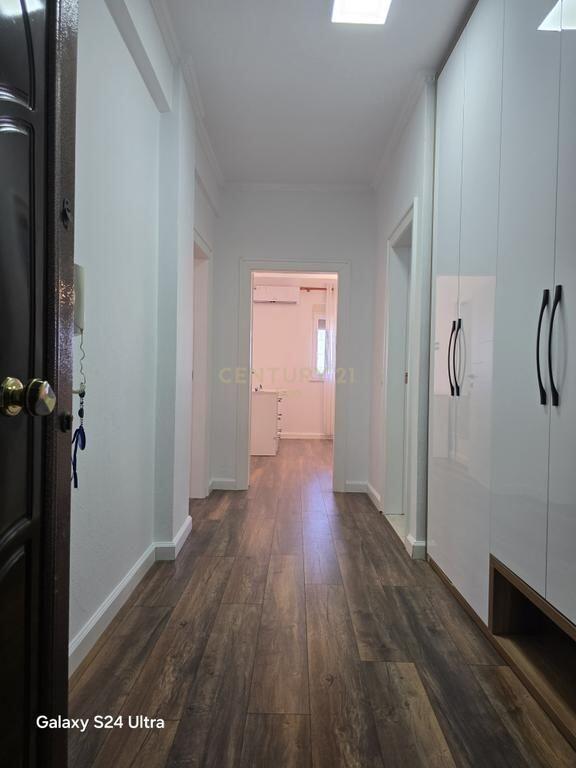 Apartament 1+1 me Qira në Qendër të Durrësit !    470 € /Muaj