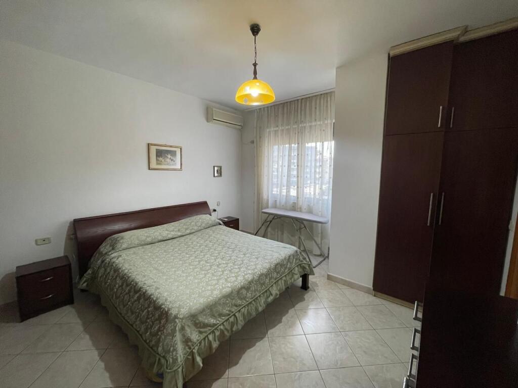 Apartament 2+1+2 me Qira tek 9-katshet