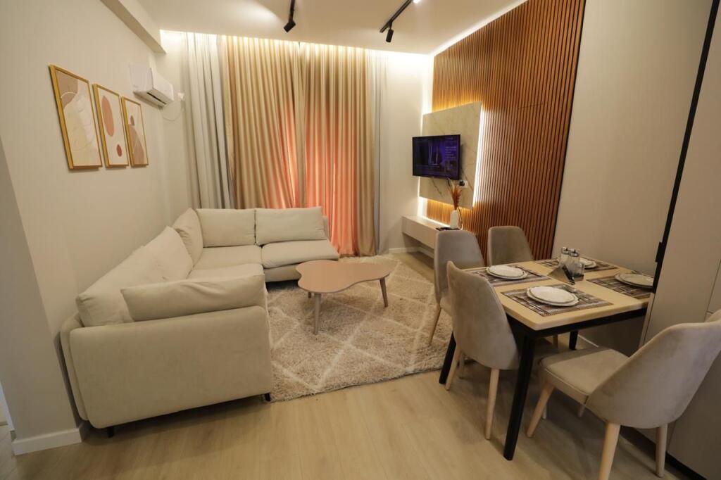 Apartament 2+1 me qira me Parking tek Kodra e Priftit