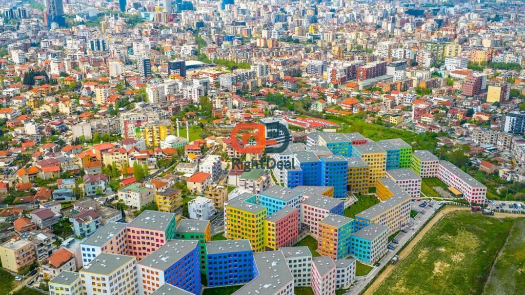 Tek Kompleksi Mangalem 21, Shitet Ambient Biznesi Ideal Per Investim!!